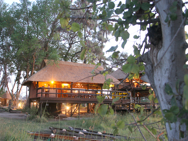 Gunn's Main Camp lodge