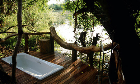 An outdoor bath at one of the guest tents
