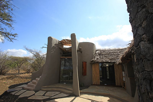 Sambu Lodge