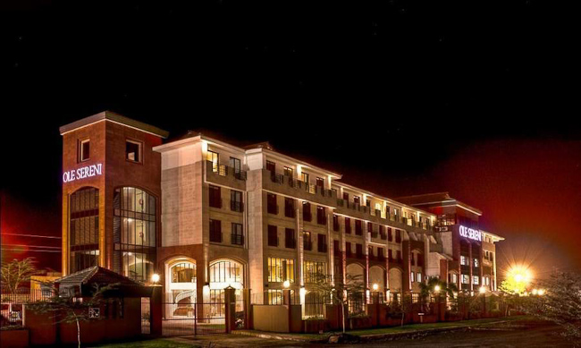 Ole-Sereni Hotel at Night