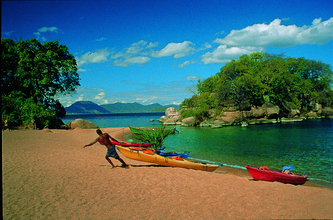 Kayak beach at Mumbo Island