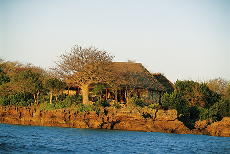 Quilálea's bar lounge from the water