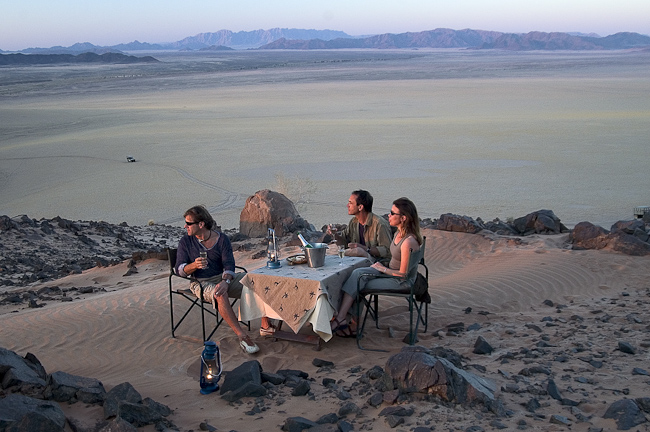 Sundowner drinks in the desert