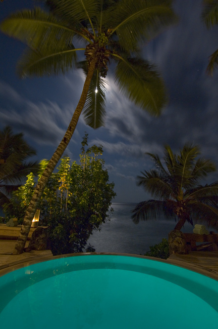 Guest vila pool in the moonlight