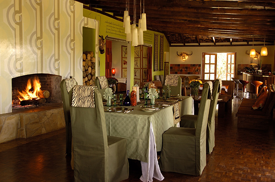 Dining Room and Lounge