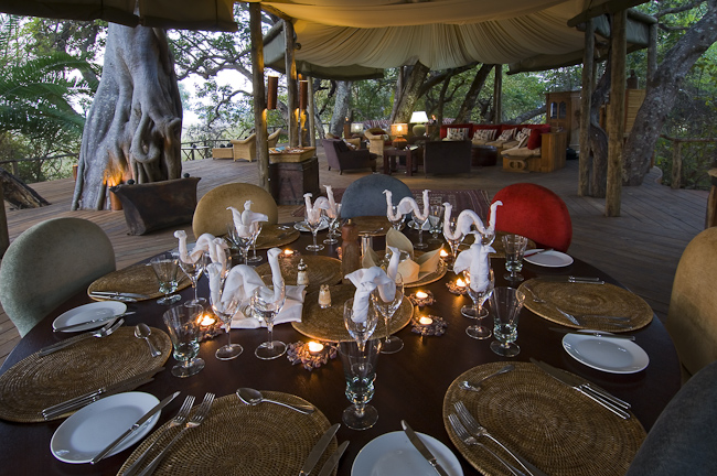 Dining table at Kapinga