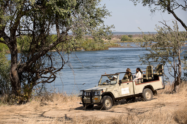 Game drive along the river