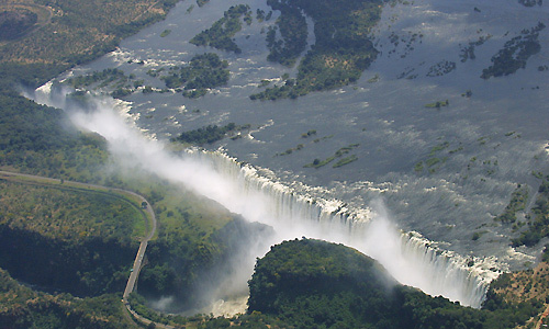 The view of the Falls from a balloon is spectacular