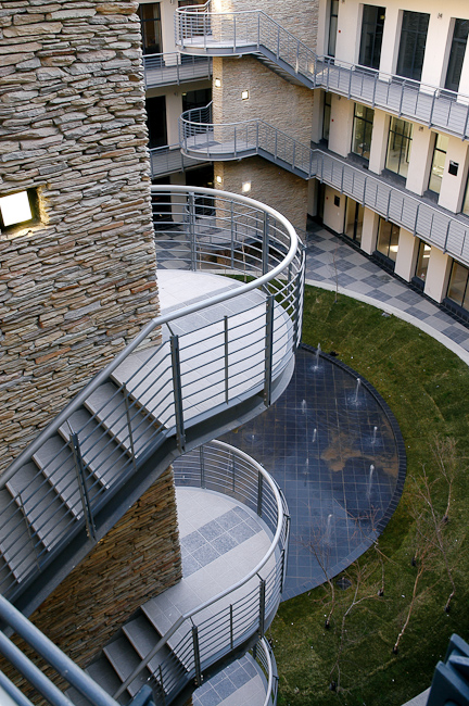 1 Melrose stairs and courtyard