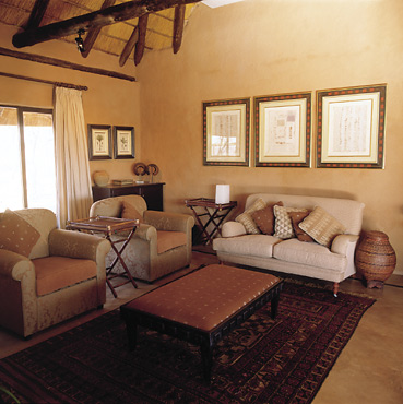 Hambleden Suite lounge, Garonga Safari Camp