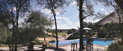 Garonga Safari Camp lodge and swimming pool