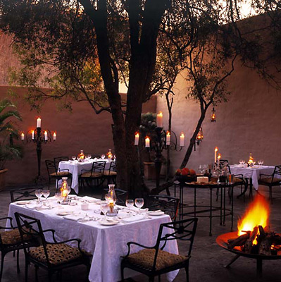 Ngala Lodge outdoor dining