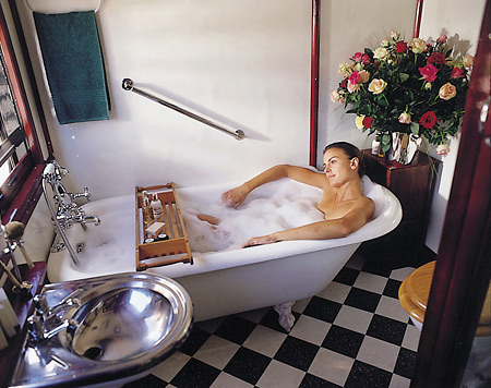 Royal Suite bath