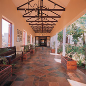 Luxurious accommodations at Riverdene Lodge, Shamwari