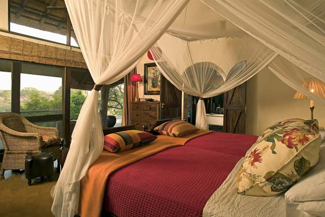 Luxury suite at Singita Ebony Lodge