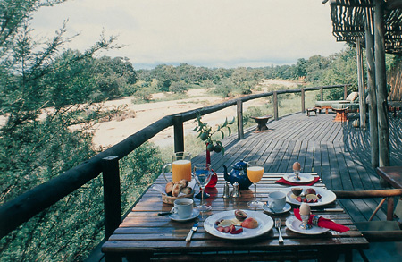Breakfast on Tandala's deck, Tanda Tula Safari Camp