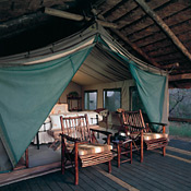 Tanda Tula guest tent with private deck