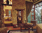 Divine décor in the guest suites at Tsala Treetop Lodge