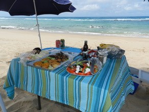 Beach lunch